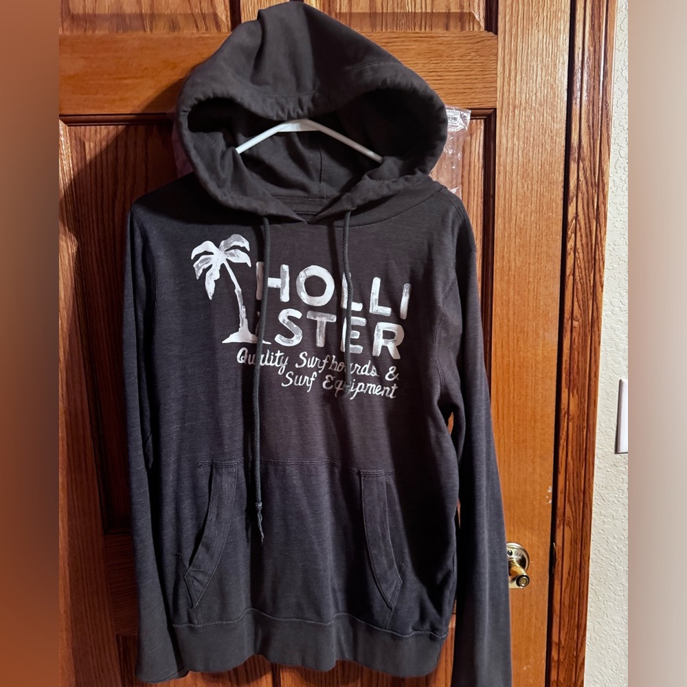 Hollister long sleeve hoodie